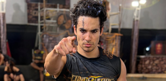 Emilio Garza celebra su triunfo en 'Condenados'