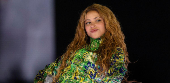 ¿Shakira utilizó a una doble durante evento?