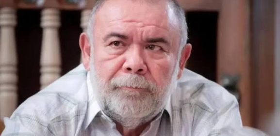 Jesús Ochoa sufre accidente durante obra "Perfume de Gardenia"