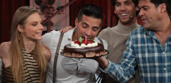 El hijo del actor Eugenio Derbez celebró en el programa 'Miembros al aire' (Alfonos Manzano).