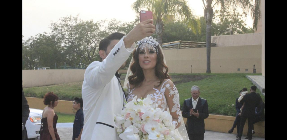 Sorprende la boda de 'Topillo' e Isela Hernández.