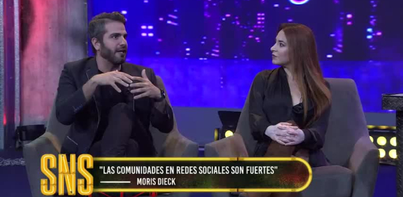 Como experta Alexia habla de su experiencia como conductora y como el tener una carrera más le ayudó en sus finanzas.