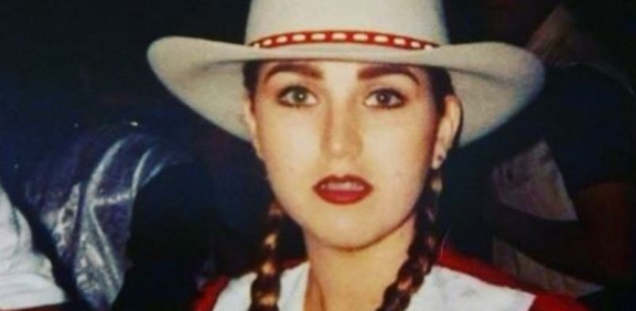 La cantante de regional explica como fue que sus icónicas trenzas son tendencia desde los 90s.