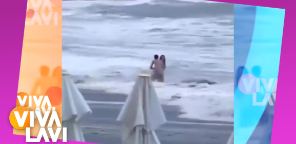 Pareja juega en el mar; novia es tragada por las olas