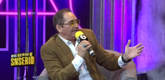 Ernesto Chavana rompe el silencio tras su salida de Canal 6