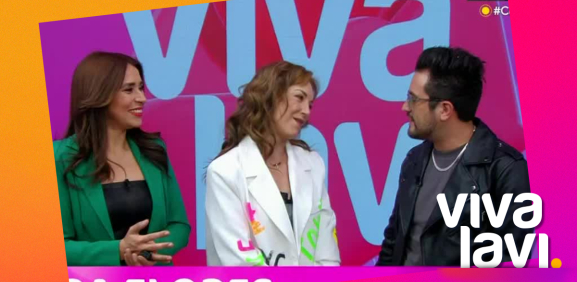 Laura Flores en vivo en 'VivalaviMx'