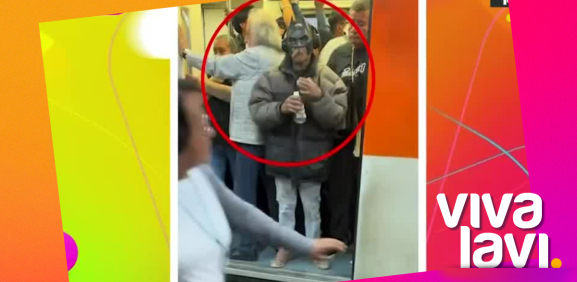 Captan a simpático personaje en el metro de CDMX