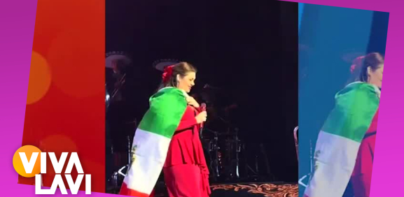 Yuridia defiende la bandera de México durante show en Texas