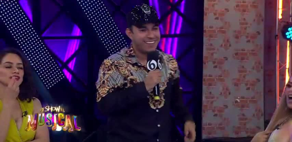 El chico muestra la felicidad que tiene y sus nuevos proyectos en el amor
