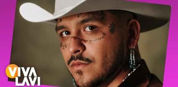Adela le pide a Christian Nodal ya no tatuarse si se los va borrar