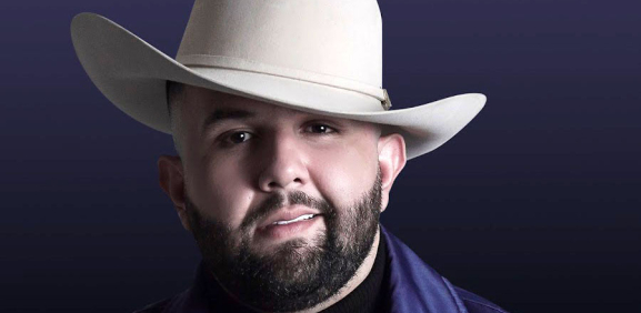 Sorprende este video del famoso cantante