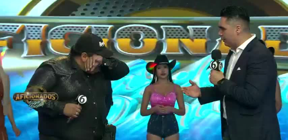 Le recuerdan la pérdida de su padre en el programa, un momento duro en su vida