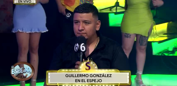 El cantante en el espejo confiesa todo el escándalo del grupo