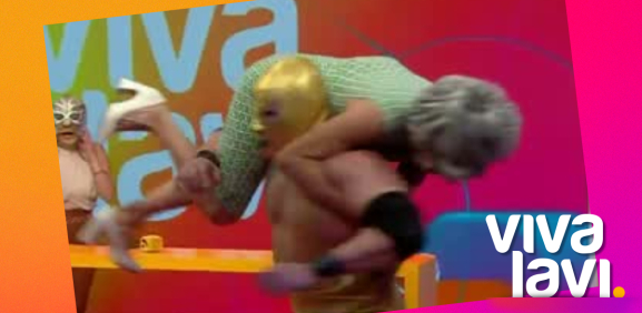 Le hacen el "helicóptero" a laMaestra Resurrección