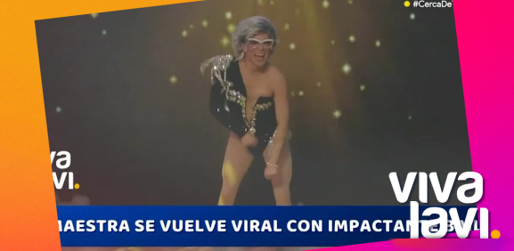 El sensual baile de la Maestra Resurrección