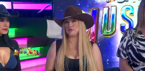 La conductora revela los motivos de sus tatuajes