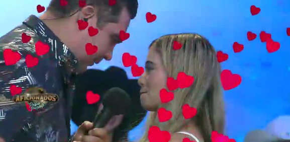 El conductor hace ahora el 'rol' del amor con esta invitada