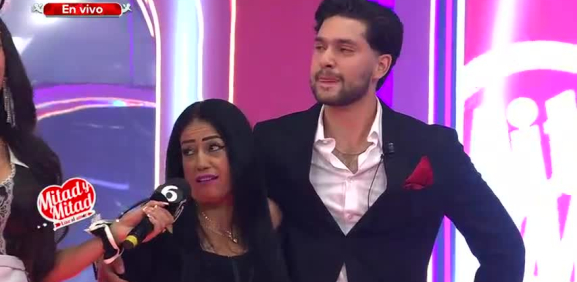 Tremenda sorpresa al ver llegar a esta cómica señora