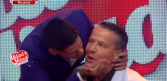 El consejero se sorprende de las habilidades del nuevo protagonista