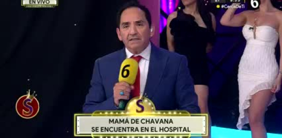 El conductor anuncia a todos que el show tiene que continuar