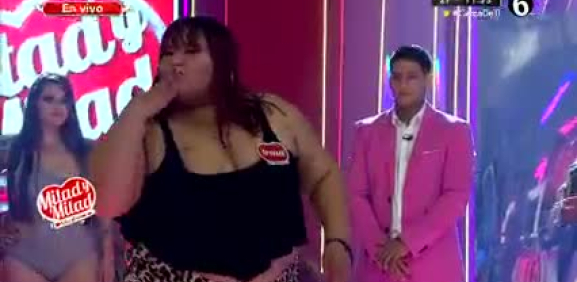 La chica más querida por el público sorprende con sensual traje de baño