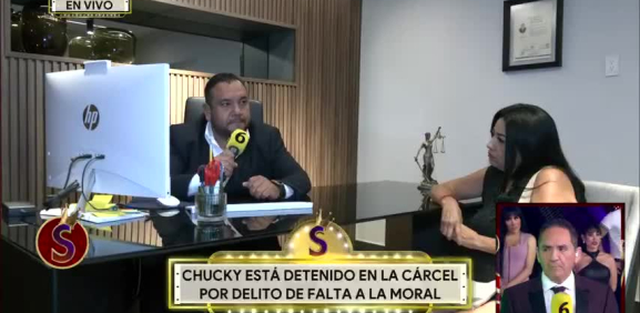El compartamiento del protagonista en la vía pública lo tiene en serios problemas