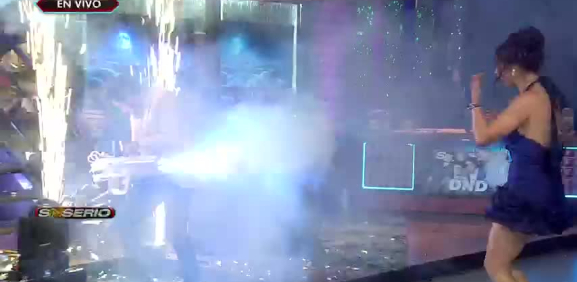 Gabo y Danik son víctimas de los accidentes en pleno programa en vivo