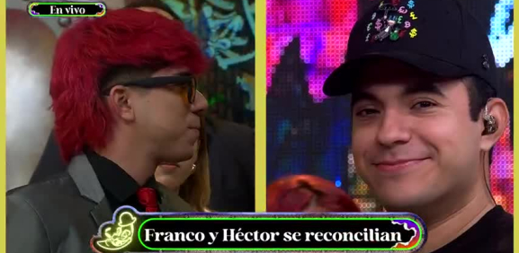 Tras fuertes peleas en redes sociales y sacando sus peores trapitos, se piden disculpas en programa en vivo