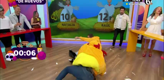 Natalia y Raúl Magaña se revientan los huevos
