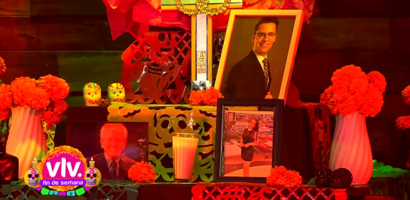 Con música y el resplandor de las veladoras, revivimos la herencia más hermosa: el amor eterno hacia nuestros difuntos.