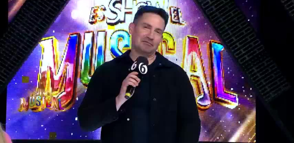 El conductor recuerda sus inicios dando el clima