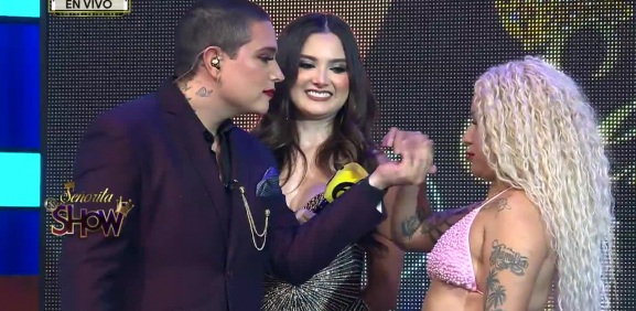 Aldo le da clases de modales a esta ex participante de 'Mitad y Mitad'