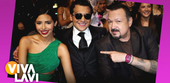 Pepe Aguilar bromea con las "esponjas" de Ángela Aguilar