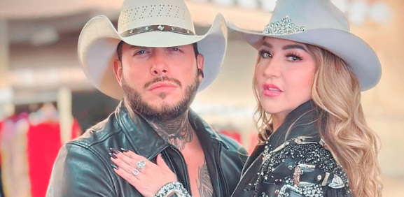 Alicia Villarreal comparte tiernas imágenes con su novio