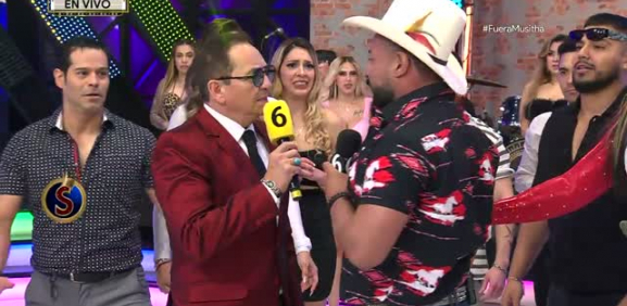 Fuerte enfrentamiento en vivo que terminará arriba del ring