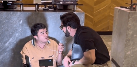 Poncho de Nigris protagoniza pelea con reportero