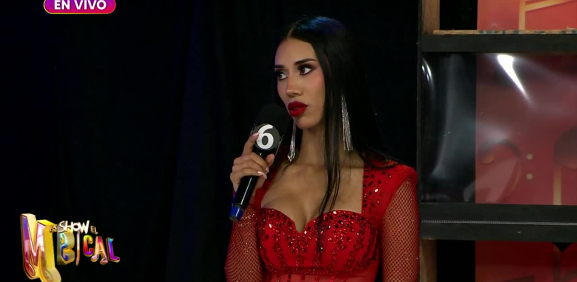 La chica de 'Es Show el musical' confiesa que proyecto tiene en puerta