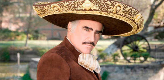 Vicente Fernánez es recordado por su familia con tremenda fiesta