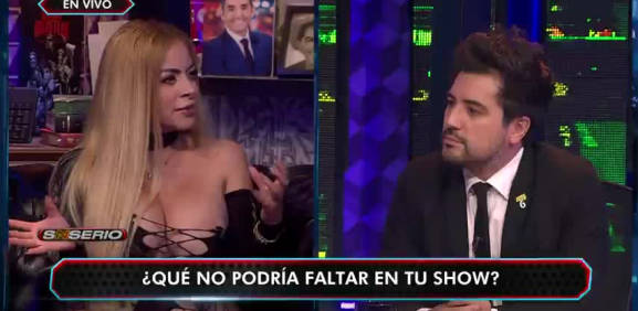 Una pregunta que la chica tiene ya la idea muy marcada de como sería su propio show de televisión