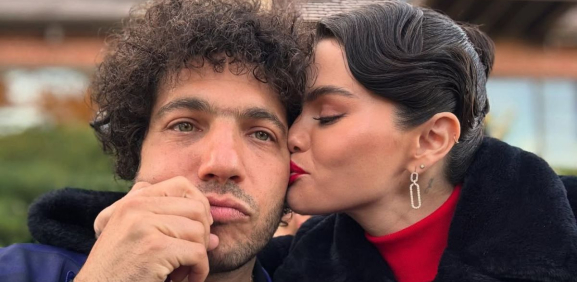 Selena Gómez besa pie sucio de su esposo y desata criticas