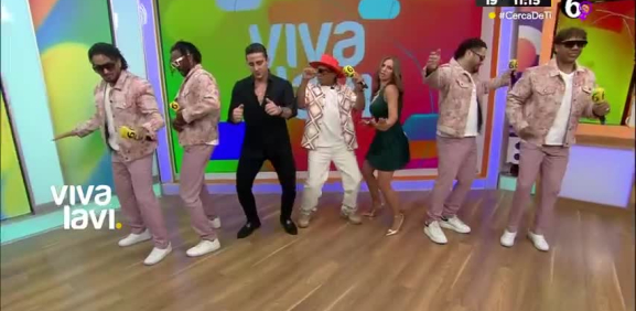 Merenglass pone a bailar a Vivalavi Mx