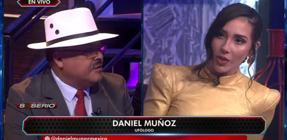 El experto habla de como comenzó su interés por el contacto alien