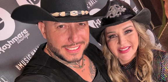 Alicia Villarreal: Hijo de la cantante se va contra Cibad Hernández