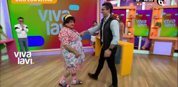 El sensual baile de Doña Margara Francisca a Potro Caballero