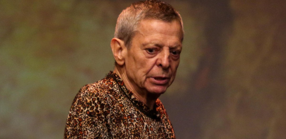 César Bono casi se ahoga en restaurante de Guatemala