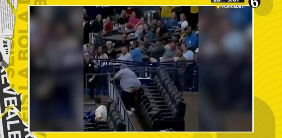 En pleno partido es donde sucede este penoso momento