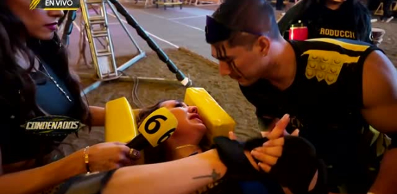 Aarón 'Polisexy' sorprende al ir tras Aleida en pleno programa y así reacciona a su lesión