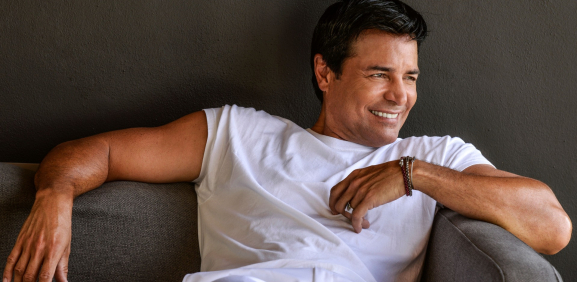 Chayanne enloquece a fans tras concierto en el Auditorio Nacional