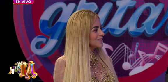 La conductora confesó estar muy enamorada.