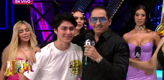 Ernesto Chavana es el hijo de Chavana y por primera vez lo presenta de manera oficial en el programa